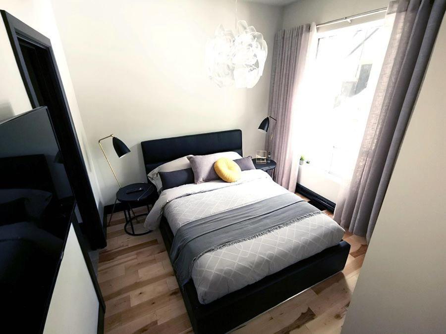 Private Room & Private Bathroom In Le Plateau モントリオール エクステリア 写真